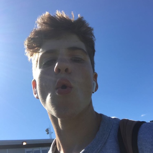 Meet your Posher, Ethan - Picture 1 of 1